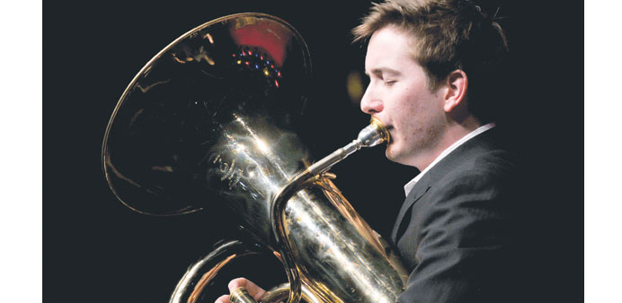 Chris Dunn giving a solo performance.