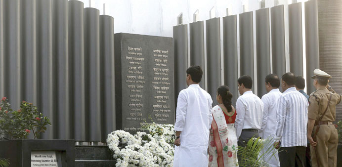 Mumbai remembers 26/11 heroes, victims - Gulf Times
