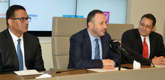  tZaveri, Dr Hasna, and Dr Letaief speaks about the event 