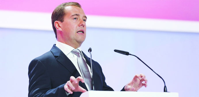 Medvedev: Firm on fulfilling social obligations.