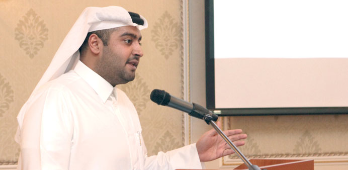 Sheikh Mohamed speaking at a meeting of Barwa Banku2019s board of directors and executive management.