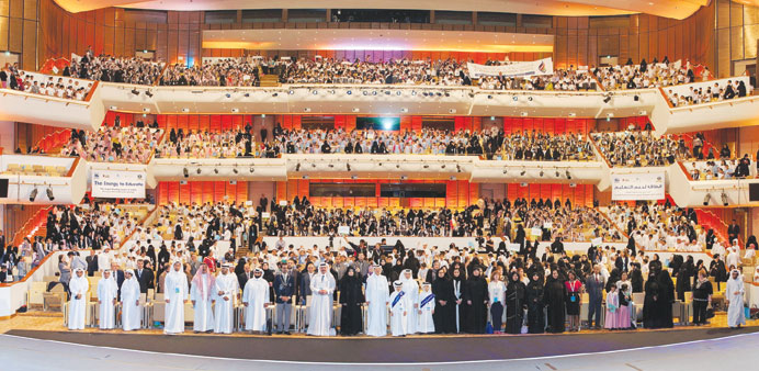 More than 1,350 students took part in the event to set a new world record for the Worldu2019s Largest Reading Lesson.