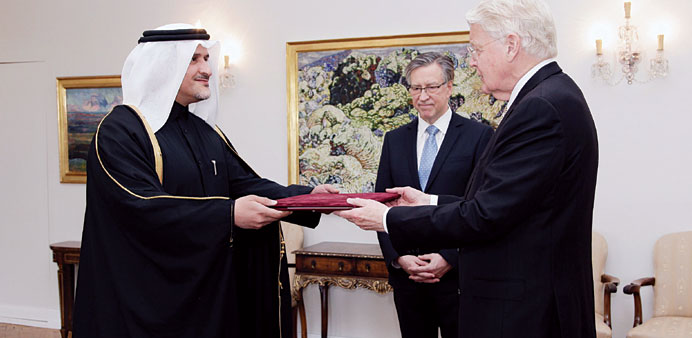 Iceland president receiving Qataru2019s ambassadoru2019s credentials.