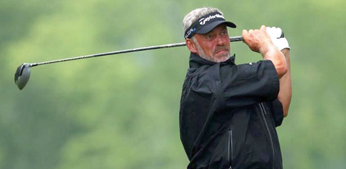 Wallie Coetsee took a two stroke lead in the Joburg Open yesterday.