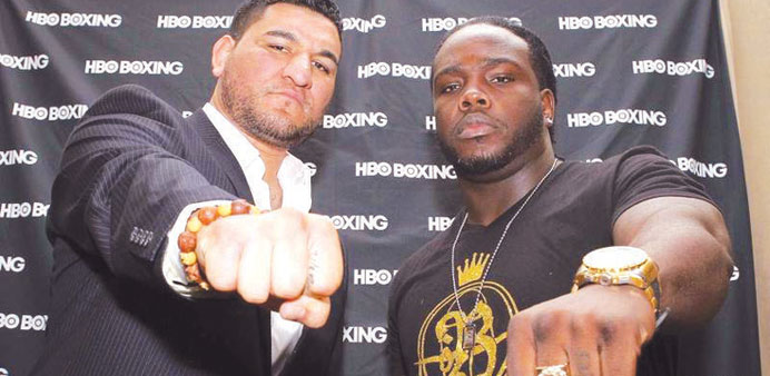 Bermane Stiverne (right) and Chris Arreola.